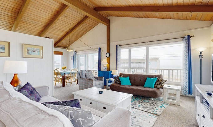 Newport House | Ocean-view home with beach access - walk to Nye Beach, shops, and dining