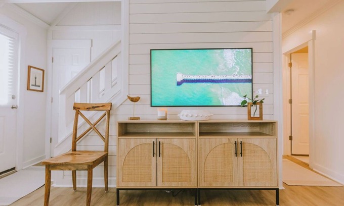 South Nags Head House | ★Ocean View l 4 King Beds l Fully Remodeled Coastal Retreat w/Modern Comfort★
