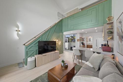 Little Italy Apartment | Ocean View Loft in Little Italy near Downtown-Gaslamp