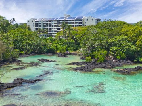 Hilo Apartment | Ocean view Mauna Loa Shores Kai Ekahi #201 next to Carlsmith Beach Park Hilo HI