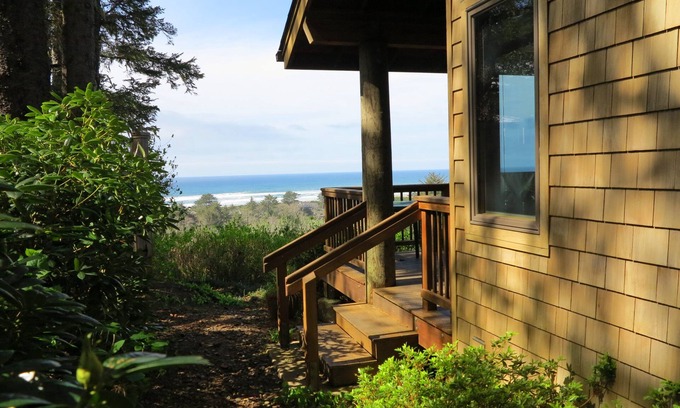 Neskowin Cabin | Ocean View Oasis Retreat. Comfort, plus great views! Sleeps 4.
