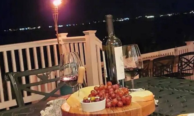 Osbornsville House | Ocean View Paradise