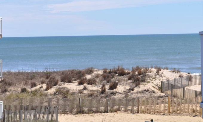 Midtown Ocean City Condo | Ocean View Studio Condo, Steps from the Beach, Balcony, Linens, Paper Goods, Beach Items - Unit 7