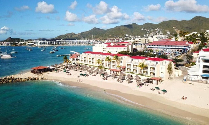 Pelican Key Resort | OCEAN VIEW STUDIO (Sleeps 4) Fabulous sunsets