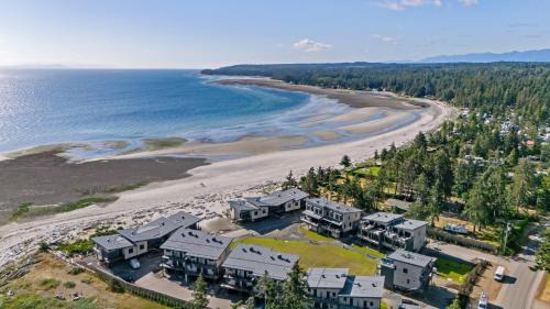 Black Creek Apartment | Ocean View Townhouse #27