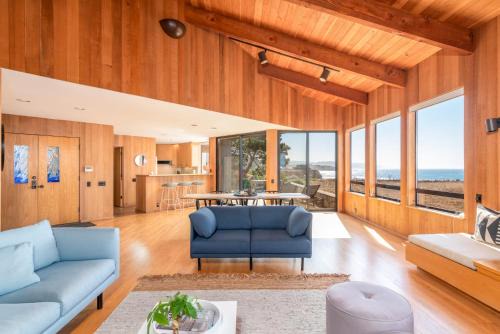 Sea Ranch House | Ocean Views - Near Bluff Coast Trail - Hot Tub