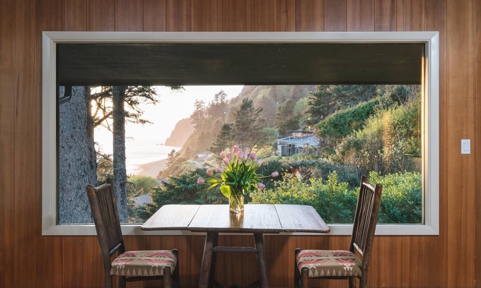 Manzanita House | Ocean Views, Outdoor Living, 5min Walk to Beach | The Purcell House by AvantStay