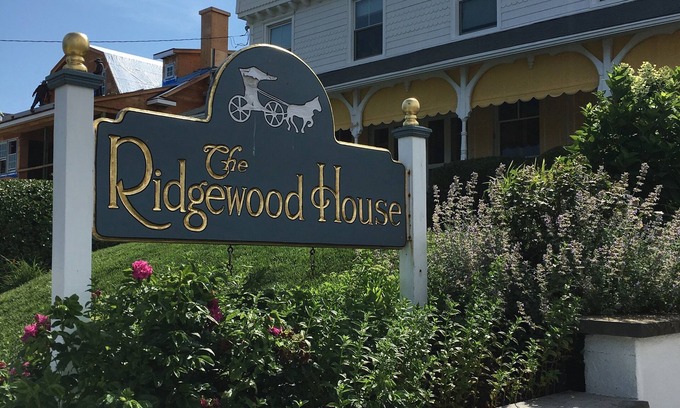 Sea Girt House | Ocean Views Sea Girt- Private suite, walk to beach