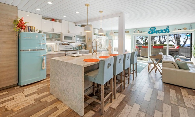 Del Mar House | Ocean views, walk to town - The Shell Shack - New Listing