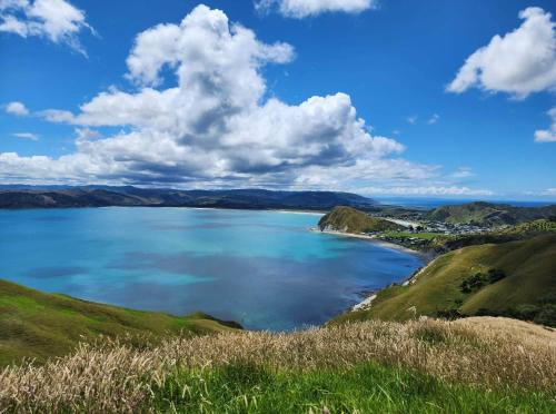 Mahia House | Ocean Waters