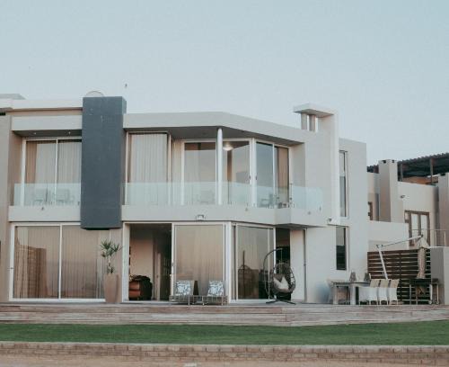 Rand Rifles House | Oceana View Selfcatering Accommodation