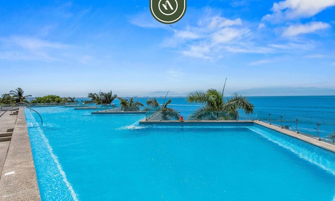 La Cruz de Huanacaxtle Apartment | Oceanfront 2 BR Condo with Beachclub