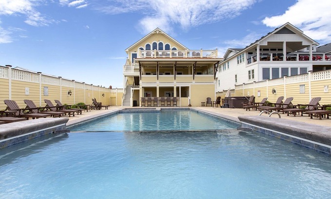 Kill Devil Hills House | OCEANFRONT, 22 BRs, ELEV, Pool, H Tub, Theater Rm, Rec Rm, KD505, Beyond Paradise