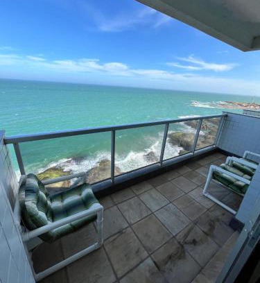 Centro Apartment | Oceanfront 3BR with Balcony & View - GUA001