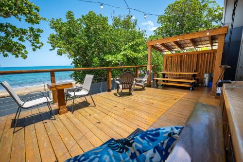 Algarrobos House | Oceanfront 5BR Oasis w Decks & Direct Beach Access