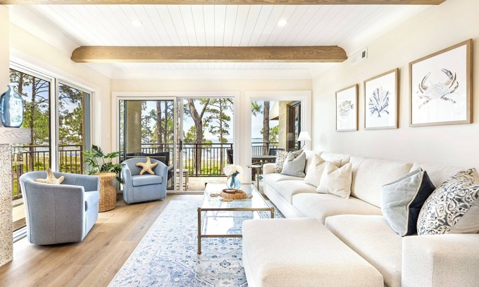South Beach Condo | Oceanfront, All New! 3rd Floor, 2BR/2 BA, Updated, Open Plan & Super Stylish