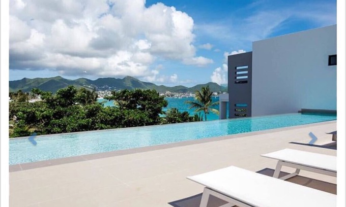 Beacon Hill Condo | Oceanfront amazing 2 bedrooms Condo