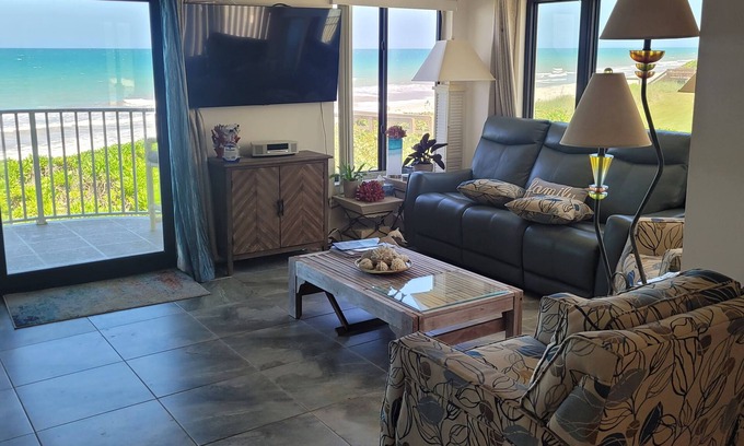 Melbourne Beach Condo | Oceanfront Condo with panoramic private beach views in Melbourne Beach