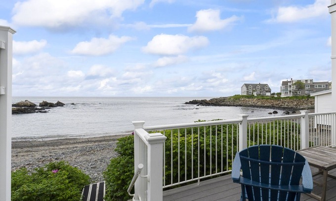 Ogunquit Condo | Oceanfront Condo in historic Perkins Cove Ogunquit, Maine. Direct oceanfront!