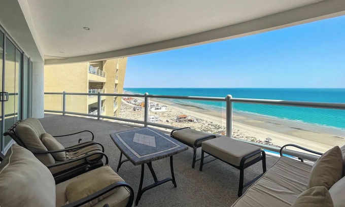 Puerto Penasco Condo | Oceanfront Condo with Astonishing View #1103