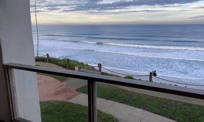 Solana Beach Condo | Oceanfront Condo - Spectacular Views, Beach Walks