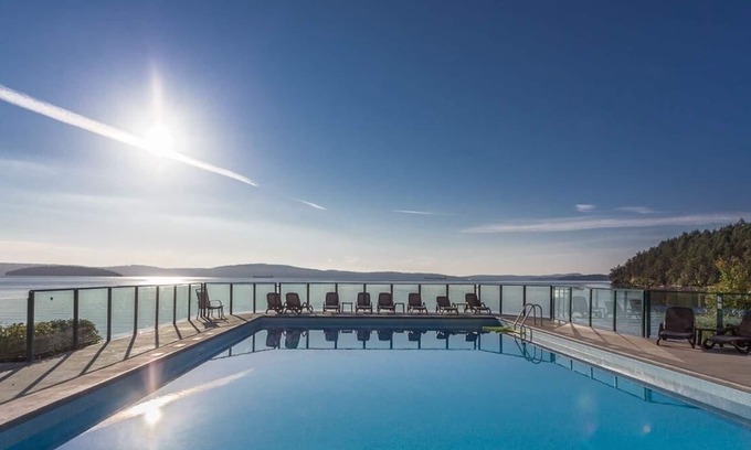 Yellow Point Condo | Oceanfront Condo: Your Getaway by the Sea