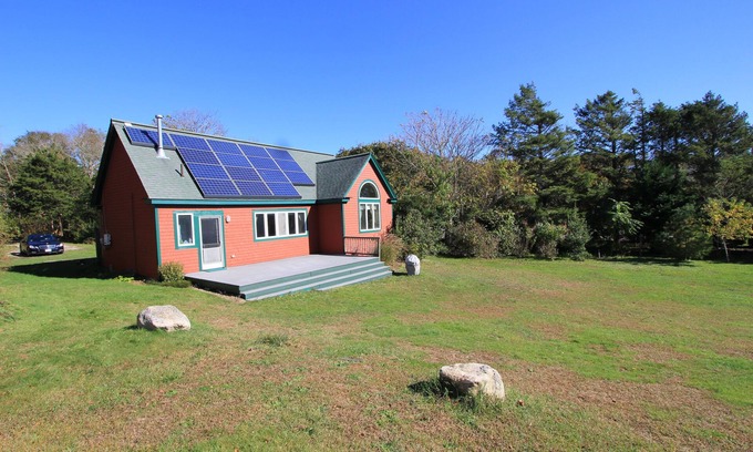 Wareham Cottage | Oceanfront Cottage