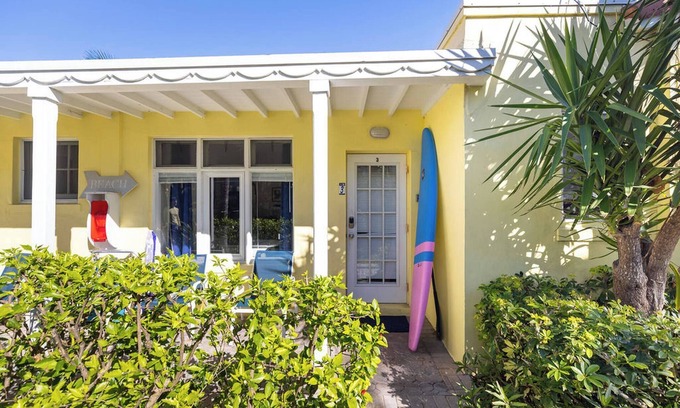 Delray Beach Condo | Oceanfront Elegance - Sun Sand & Style