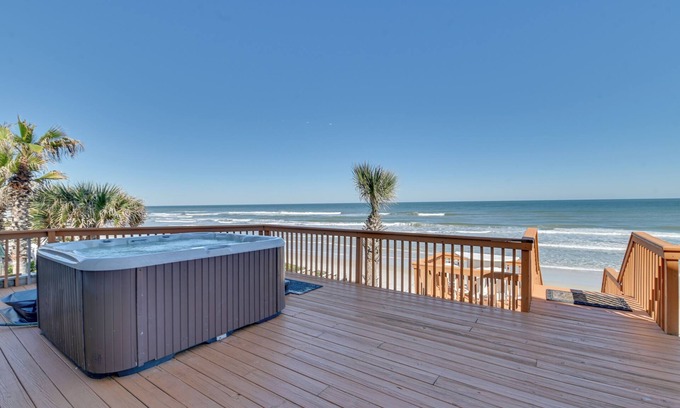 Wilbur-By-The-Sea House | Oceanfront Escape on Wilbur Beach!
