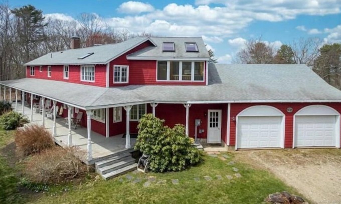 Brunswick Other | Oceanfront Farmhouse