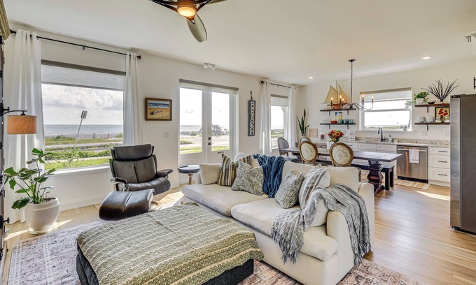Flagler Beach Apartment | Oceanfront Flagler Beach Unit w/Water Views!