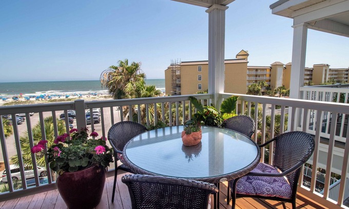Folly Beach Condo | Oceanfront Garden - 2Br Ocean view retreat with pool