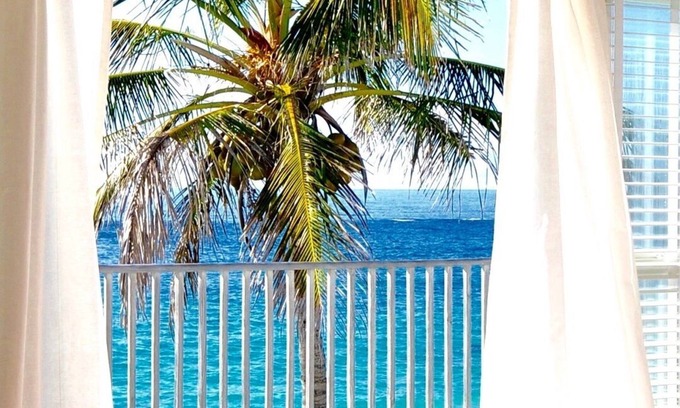 Paget House | Oceanfront Interior designed Beach House, Grape Bay Beach in Paget