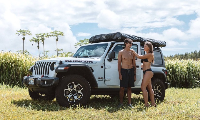 Anahola House | Oceanfront Jeep Rubicon 2021 Glamping