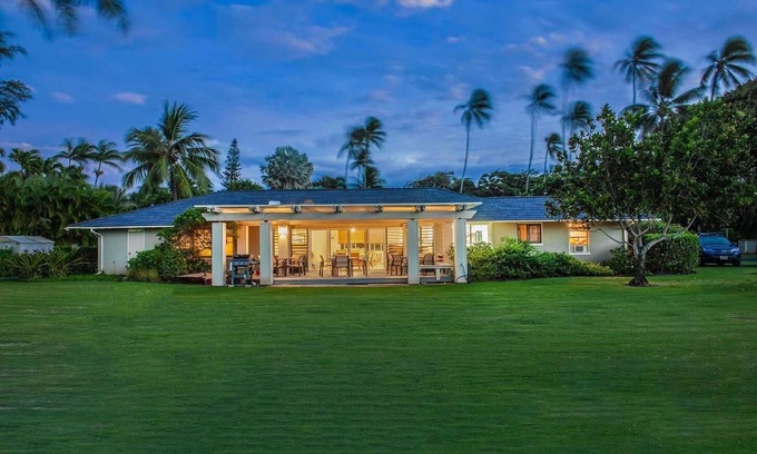 Kahului House | Oceanfront: Large Private Beach House - Maui North Shore