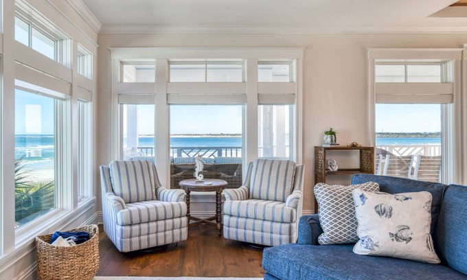 St. Augustine Historic District House | Oceanfront! Luxury Home, Waterfront to Ocean and Inlet, Brand New, Custom, Gourmet Kitchen, Arcade!