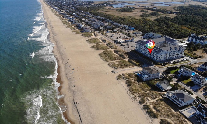 Sandbridge Condo | Oceanfront Luxury at Beach Haven! Direct Ocean Views