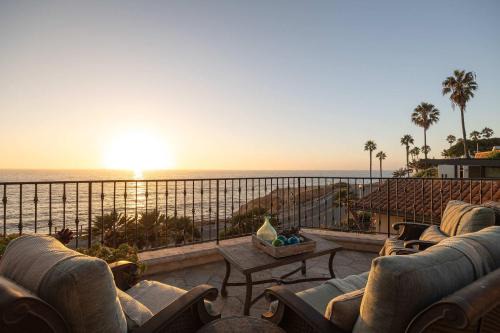 Sunset Cliffs House | Oceanfront Luxury Home Sunset Views