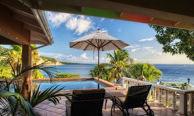 Old Towne Villa | Oceanfront Luxury. Spectacular Sunsets and Mountain View. HHI Featured. Avalon.