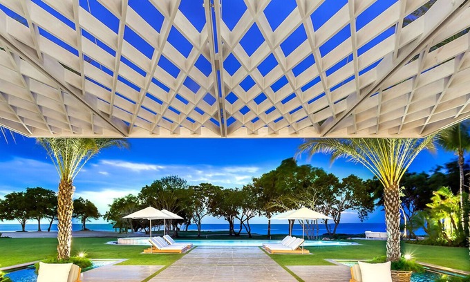 Casa de Campo Villa | Oceanfront Luxury Villa, Pool, Staff & Golf Carts, Walk to Beach Dream House