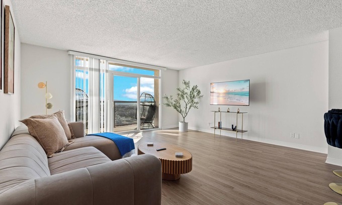 Marina del Rey Apartment | Oceanfront Oasis: Serene 1bd Retreat in MDR/Venice