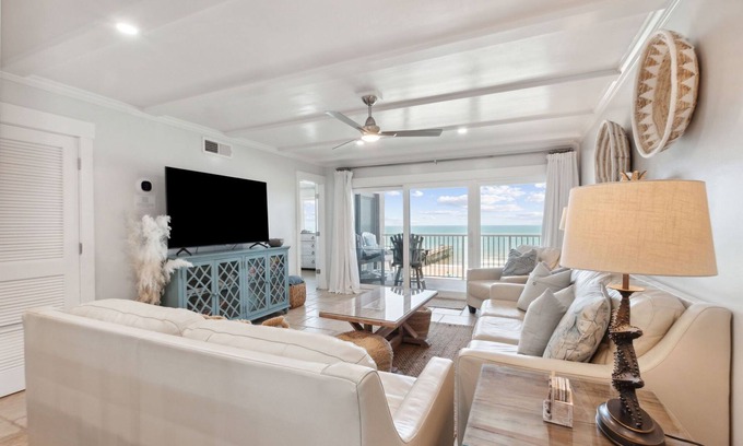 Fernandina Beach Condo | Oceanfront Penthouse | Renovated Bathrooms | Exclusive Amelia by the Sea Pier Access