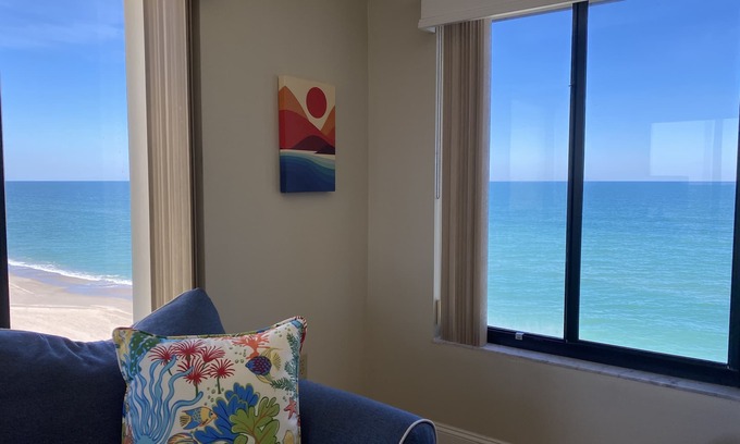 Melbourne Beach Condo | Oceanfront penthouse: beautiful water views from every window