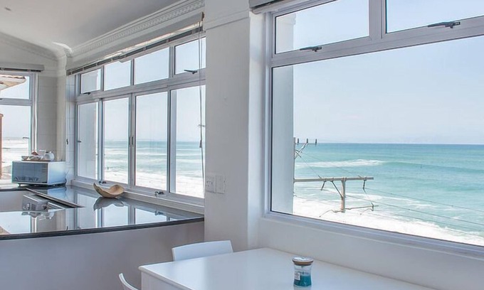 Kalk Bay House | Oceanfront Penthouse