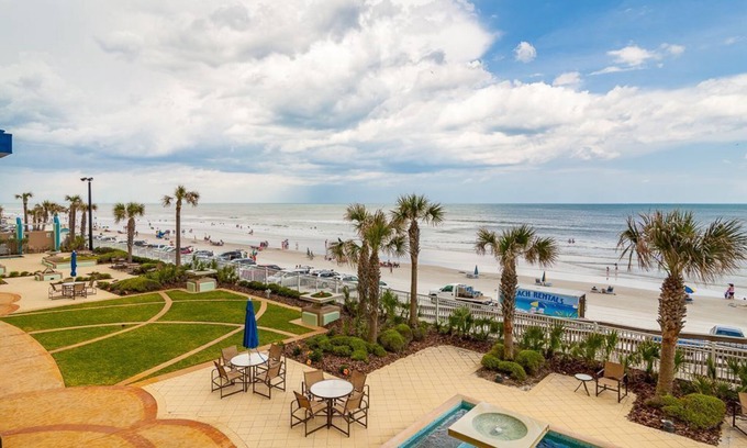 Daytona Beach Condo | Oceanfront Pool, Hot Tub, Fire Pit & Direct Beach Access-10% off 7 night stay!