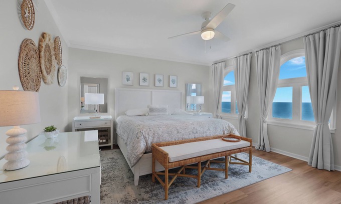 Fernandina Beach Condo | Oceanfront | Renovated Penthouse Villa | Magnificent Intracoastal and Atlantic Views | 3 King Beds