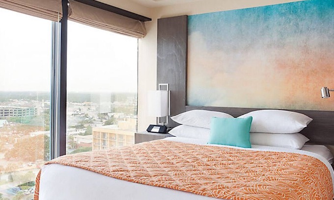 Downtown Myrtle Beach Resort | Oceanfront Resort Sea Glass Tower-1 Bdrm Deluxe (Ocean Front) Sleeps 4