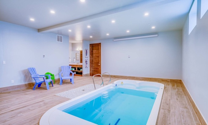 Manzanita House | Oceanfront - The Manzanita Pool House