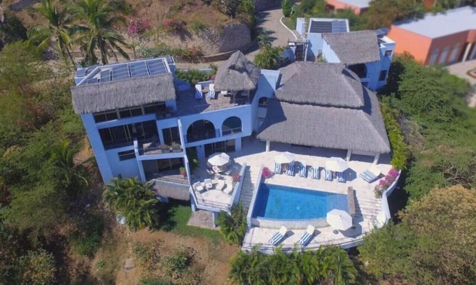 Peninsulas de Santiago Villa | Oceanfront Villa Located in Upscale Community