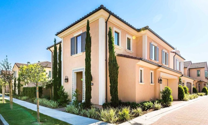 Orchard Hills House | Oceano Masterpiece